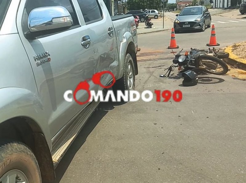 Acidente entre Camionete e Motocicleta Deixa Jovem com Fratura Exposta em Ji-Paraná