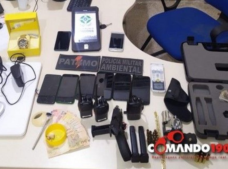 Em Ji-Paraná, PM apreende armas em Boca de Fumo, objetos furtados e prende suspeitos 